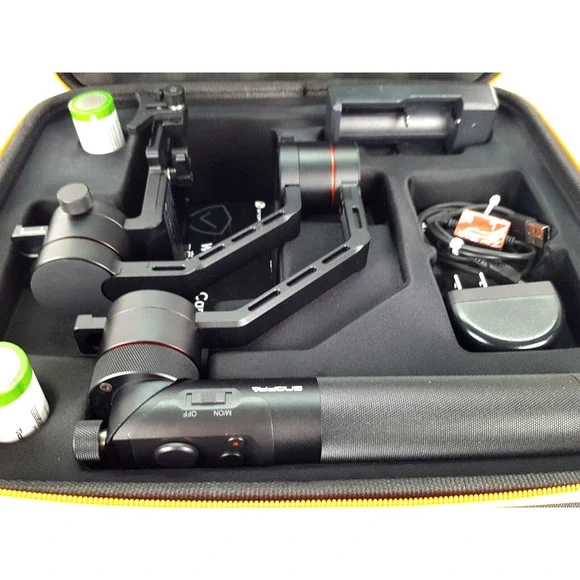 Snoppa rotatable Handle Kylin M, 3-axis Handheld Gimbal stabilizer up to 4 lbs